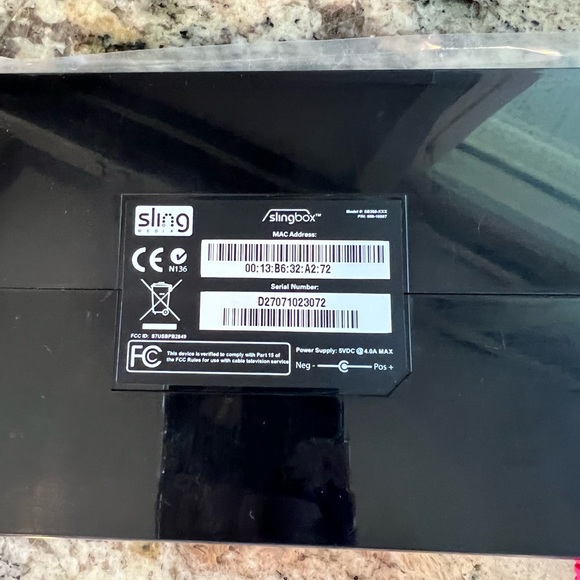New Sling Media slingbox console - Picture 3 of 4